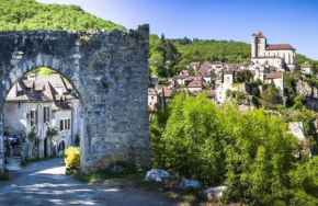 gîte du tourneur studio au cœur de saint cirq